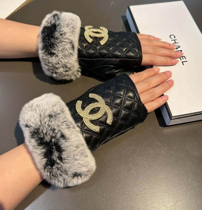 Chanel gloves hm245